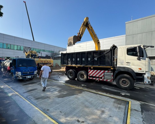 新竹地板, 新竹地基打除, 新竹清運工程, 新竹拆除, 新竹拆除工程, 新竹怪手拆除, 新竹挖土機拆除, 新竹房屋拆除, 新竹拆除整地, 新竹拆除, 新竹廠房拆除, 新竹鐵皮屋拆除, 新竹打牆拆除工程, 
						新竹挖土機出租. 新竹整地. 新竹拆除工程, 新竹房屋拆除, 新竹工廠拆除, 新竹牆壁打除, 新竹拆除工程