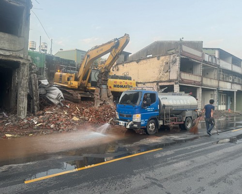 新竹裝潢拆除, 新竹房屋拆除工程費用？, 新竹民宅拆除, 新竹辦公室拆除, 新竹工廠拆除, 新竹建築物拆除, 新竹北區挖土機拆除, 新竹北區房屋拆除, 新竹北區拆除整地, 新竹北區拆除, 新竹北區廠房拆除, 新竹北區鐵皮屋拆除, 新竹北區打牆拆除工程, 
						新竹北區挖土機出租. 新竹北區整地. 新竹北區拆除工程, 新竹北區房屋拆除, 新竹北區工廠拆除, 新竹北區牆壁打除, 新竹北區拆除工程