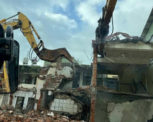 新竹香山裝潢拆除, 新竹香山房屋拆除工程費用？, 新竹香山民宅拆除, 新竹香山辦公室拆除, 新竹香山工廠拆除, 新竹香山建築物拆除, 新竹香山挖土機拆除, 新竹香山房屋拆除, 新竹香山拆除整地, 新竹香山拆除, 新竹香山廠房拆除, 新竹東區鐵皮屋拆除, 新竹東區打牆拆除工程, 
						新竹香山挖土機出租. 新竹香山整地. 新竹香山拆除工程, 新竹香山房屋拆除, 新竹香山工廠拆除, 新竹香山牆壁打除, 新竹香山拆除工程