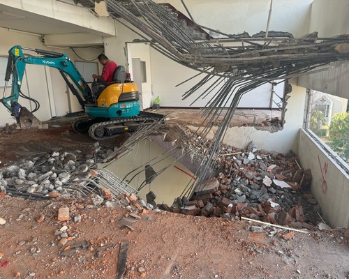 新竹拆除工程, 新竹鐵皮屋拆除, 新竹水泥塊打除, 新竹水泥地板打除, 新竹RC地板打除, 新竹磚塊牆打除. , 新竹隔間拆除, 新竹輕隔間拆除, 新竹地基打除, 新竹房屋拆除工程費用？, 新竹民宅拆除, 新竹辦公室拆除, 新竹工廠拆除, 
						新竹建築物拆除, 新竹挖土機拆除, 新竹房屋拆除, 新竹拆除整地, 新竹拆除, 新竹廠房拆除, 新竹鐵皮屋拆除, 新竹打牆拆除工程, 
						新竹挖土機出租. 新竹整地. 新竹拆除工程, 新竹房屋拆除, 新竹工廠拆除, 新竹牆壁打除, 新竹拆除工程