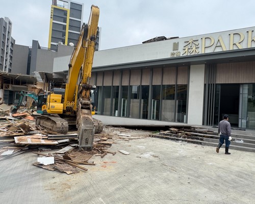 新竹拆除工程, 新竹鐵皮屋拆除, 新竹水泥塊打除, 新竹水泥地板打除, 新竹RC地板打除, 新竹磚塊牆打除. , 新竹隔間拆除, 新竹輕隔間拆除, 新竹地基打除, 新竹房屋拆除工程費用？, 新竹民宅拆除, 新竹辦公室拆除, 
						新竹工廠拆除, 新竹建築物拆除, 新竹挖土機拆除, 新竹房屋拆除, 新竹拆除整地, 新竹拆除, 新竹廠房拆除, 新竹鐵皮屋拆除, 新竹打牆拆除工程, 
						新竹挖土機出租. 新竹整地. 新竹拆除工程, 新竹房屋拆除, 新竹工廠拆除, 新竹牆壁打除, 新竹拆除工程