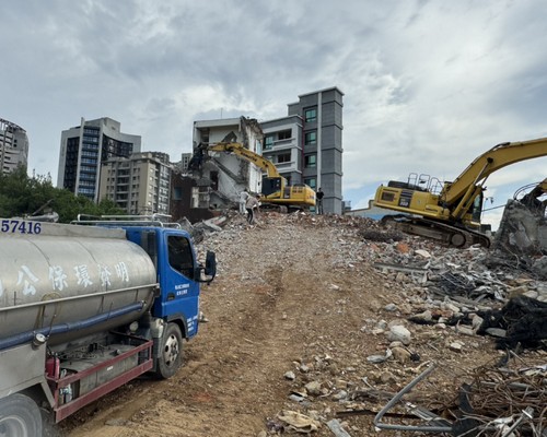 新竹房屋拆除工程費用？, 新竹民宅拆除, 新竹辦公室拆除, 新竹工廠拆除, 新竹建築物拆除, 新竹東區挖土機拆除, 新竹東區房屋拆除, 新竹東區拆除整地, 新竹東區拆除, 新竹東區廠房拆除, 新竹東區鐵皮屋拆除, 新竹東區打牆拆除工程, 
						新竹東區挖土機出租. 新竹東區整地. 新竹東區拆除工程, 新竹東區房屋拆除, 新竹東區工廠拆除, 新竹東區牆壁打除, 新竹東區拆除工程