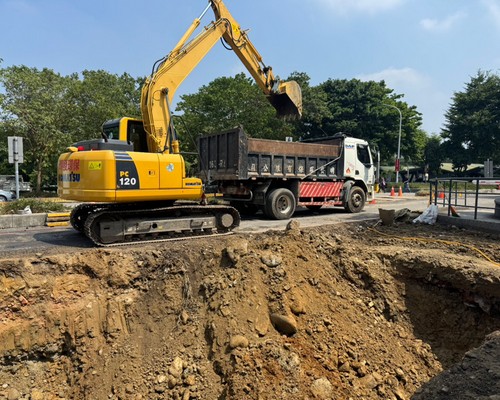 新竹運送土石, 新竹化糞池開挖, 新竹清運土方, 新竹土石清運, 新竹土地開挖, 新竹廢棄物清運, 新竹基礎開挖含清運, 新竹基礎開挖工程, 新竹營建廢棄物清運處理, 新竹管路開挖