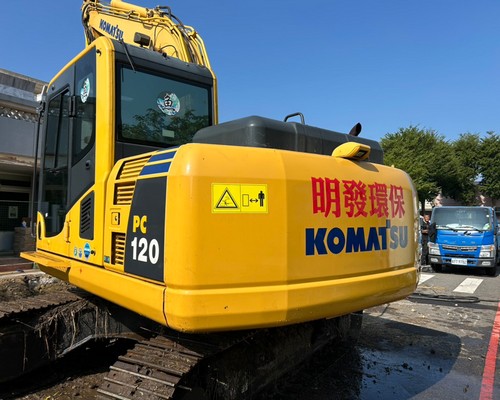 新竹運送土石, 新竹化糞池開挖, 新竹清運土方, 新竹土石清運, 新竹土地開挖, 新竹廢棄物清運, 新竹基礎開挖含清運, 新竹基礎開挖工程, 新竹營建廢棄物清運處理, 新竹管路開挖